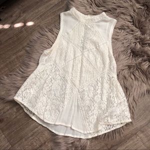 American Eagle lace tank top